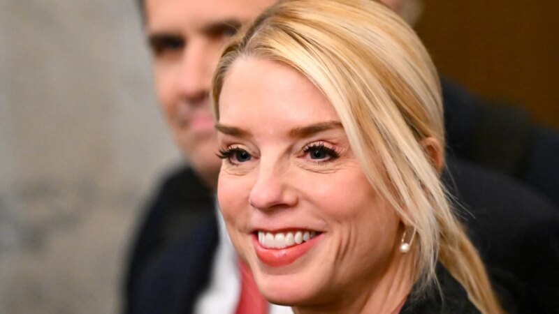 Democrats walk out of Pam Bondi briefing on Epstein files over subpoena compliance